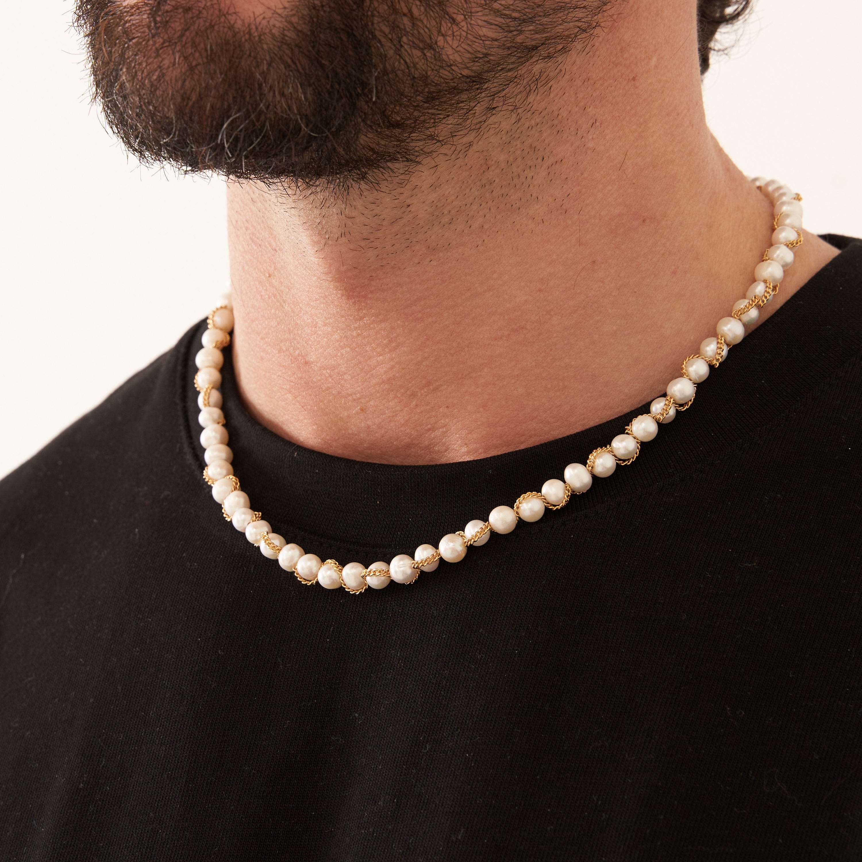Collier en perles véritables enroulées en chaîne (or)