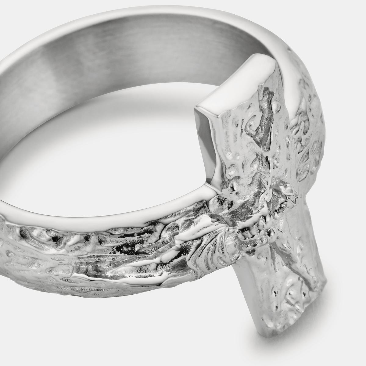 Crucifix Band Ring (Silver)