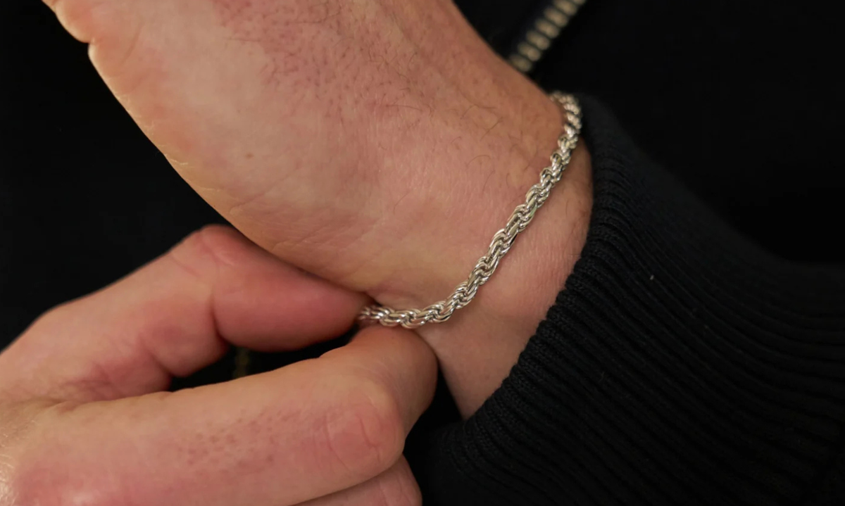How To Tell Sterling Silver From Silver Plated Jewelry