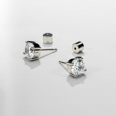 Round Diamond Stud Earring (Silver)