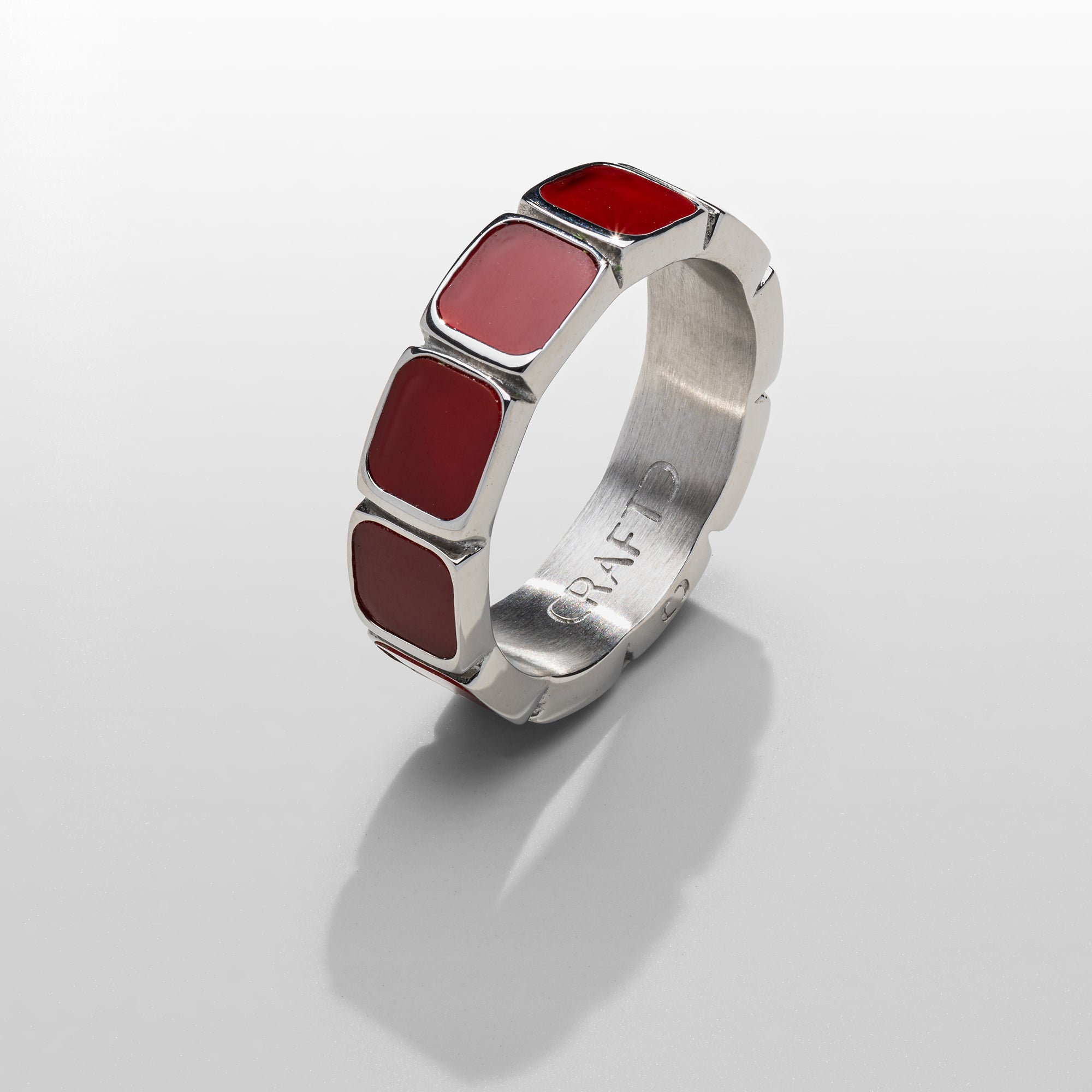 CRAFTD London クラフトロンドン 指輪 RED STONE BAND RING Men's White Stone Band Ring (18k Gold)