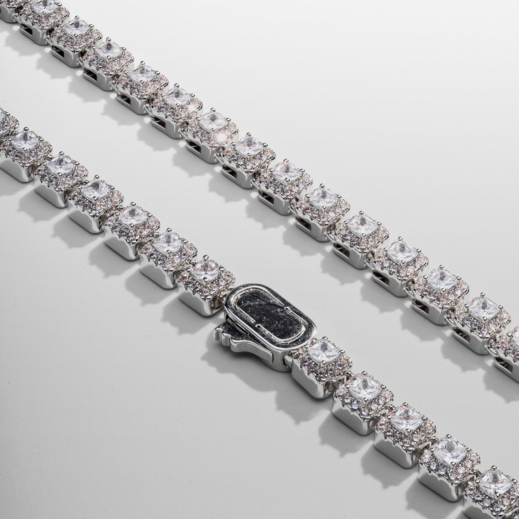 Cluster Stone Tennis Chain (Silver)