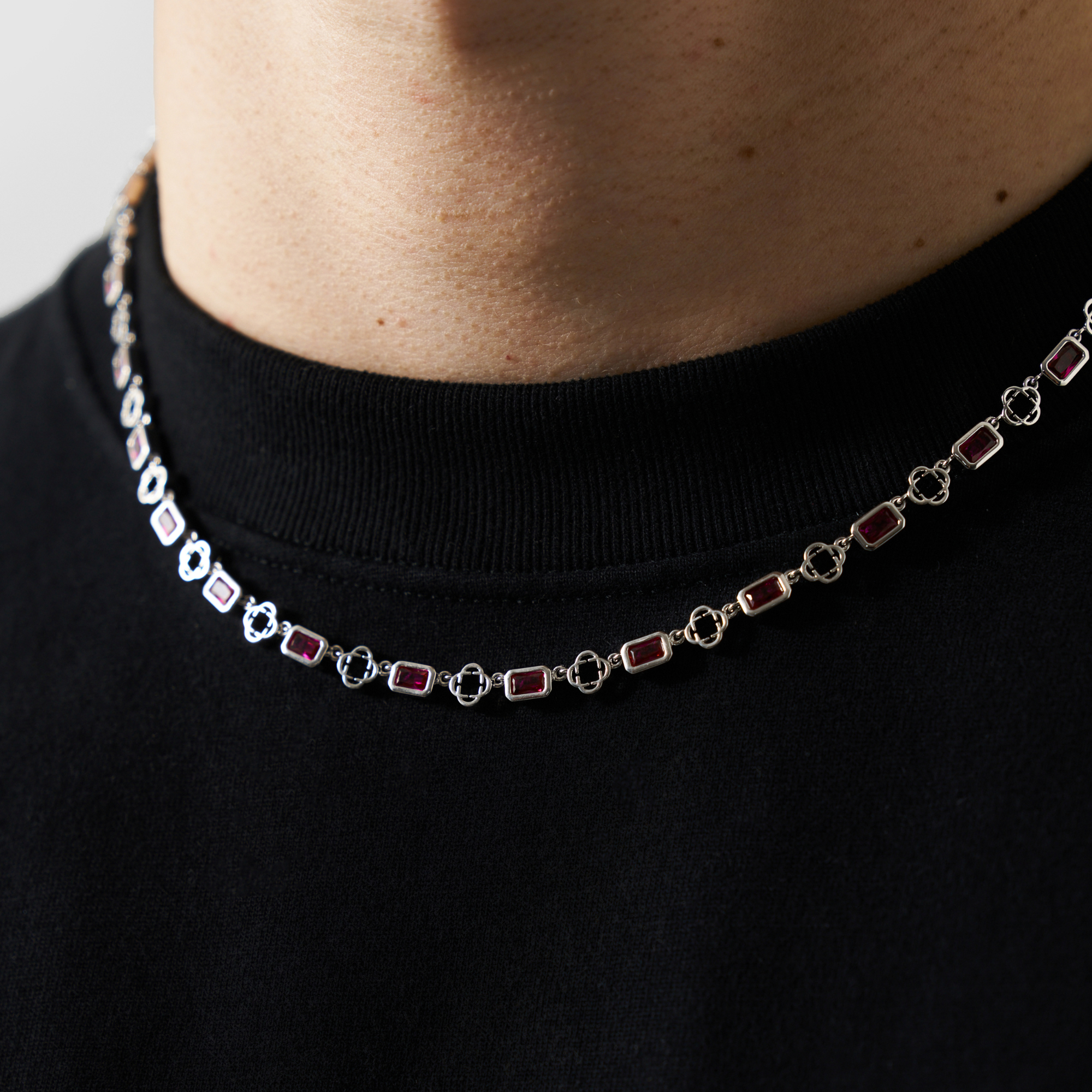 CRAFTD London ネックレス RED GEMSTONE CLOVER NECKLACE Red Gemstone Clover Necklace (Silver)