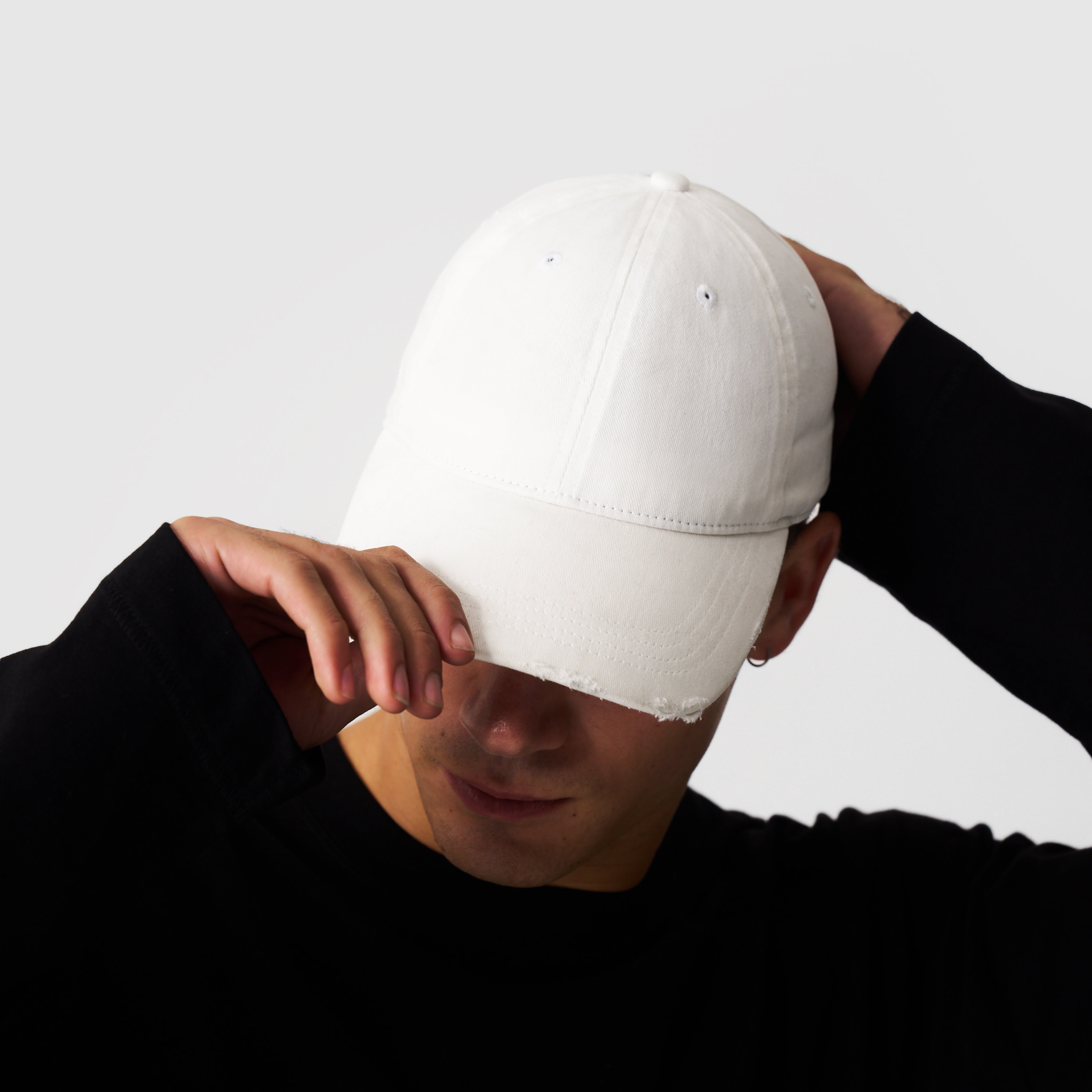 Distressed Cap (Cream)