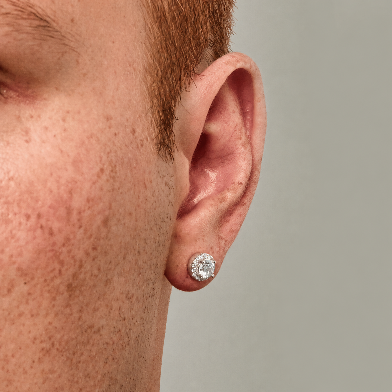 Small Diamond Stud Earring (Silver)
