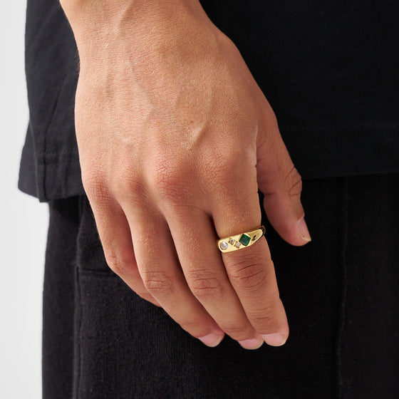 Vintage-Siegelring mit Stein (Gold)
