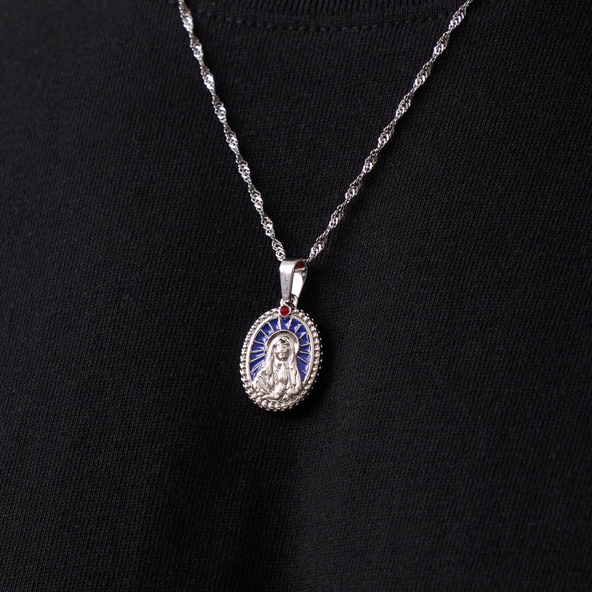 【CRAFTD London】Enamel Virgin Mary ペンダント 2色 enamel-st-mary-silver_8d23adb2