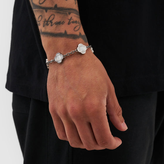 Armband mit weißem Klee-Stein (Silber)