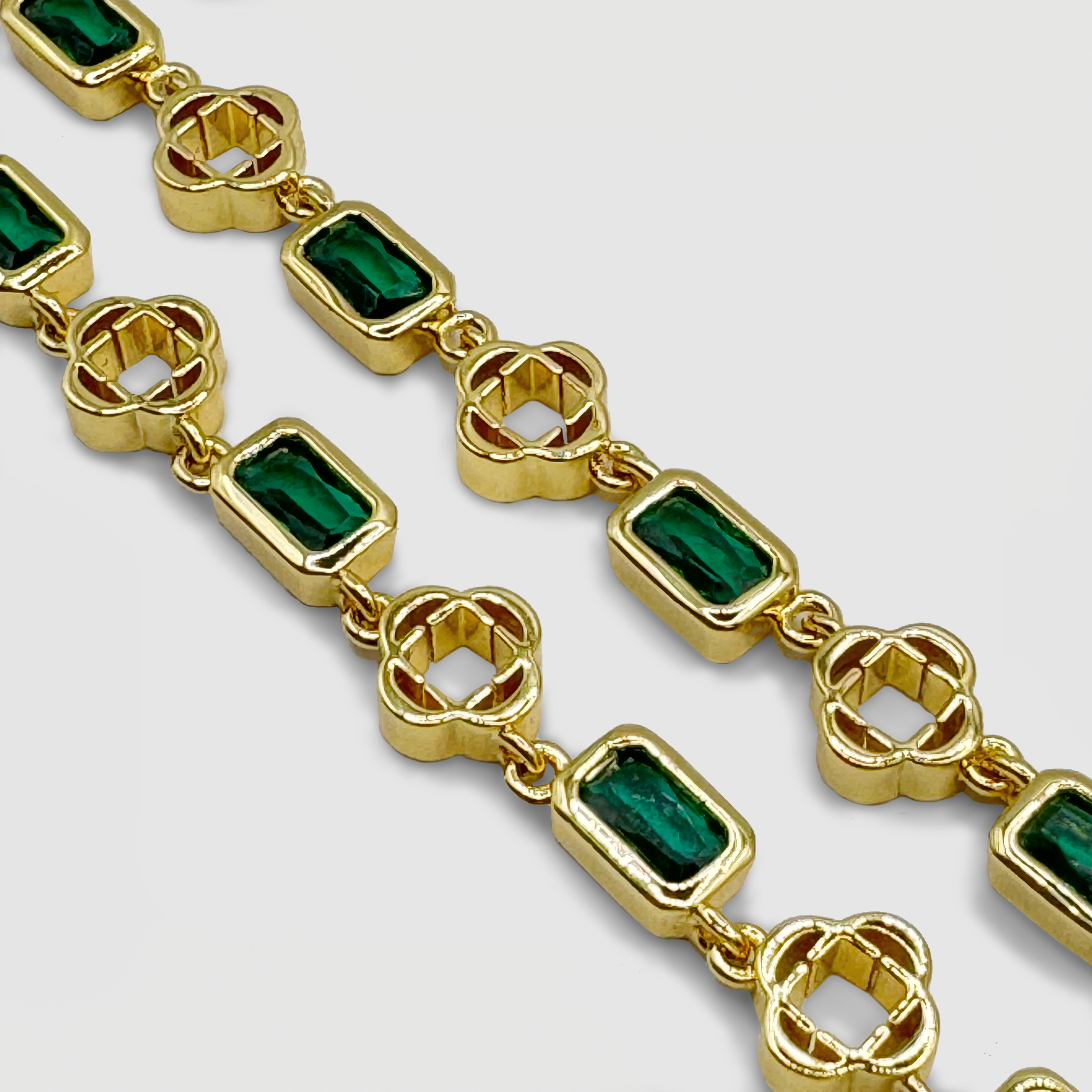 Collana con trifoglio verde (oro)