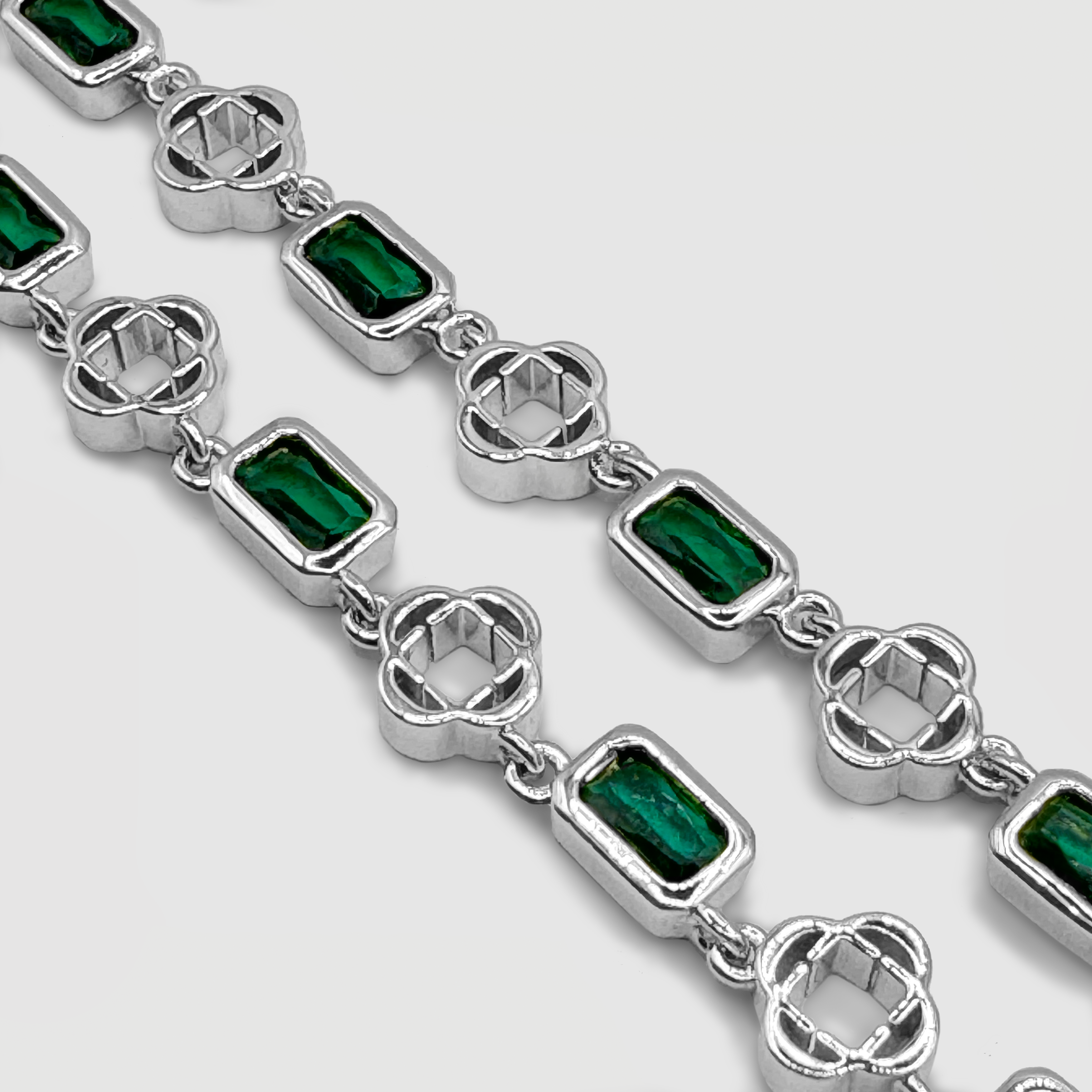 Grüne Edelstein-Klee-Halskette (Silber)