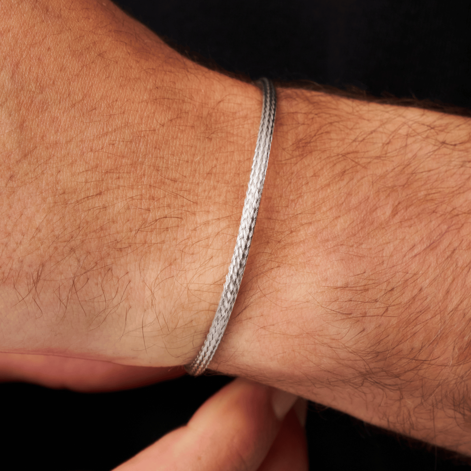 送料関税込【CRAFTD London】Micro Pleat Bracelet☆国内発送♪ Micro Pleat Bracelet (Silver)