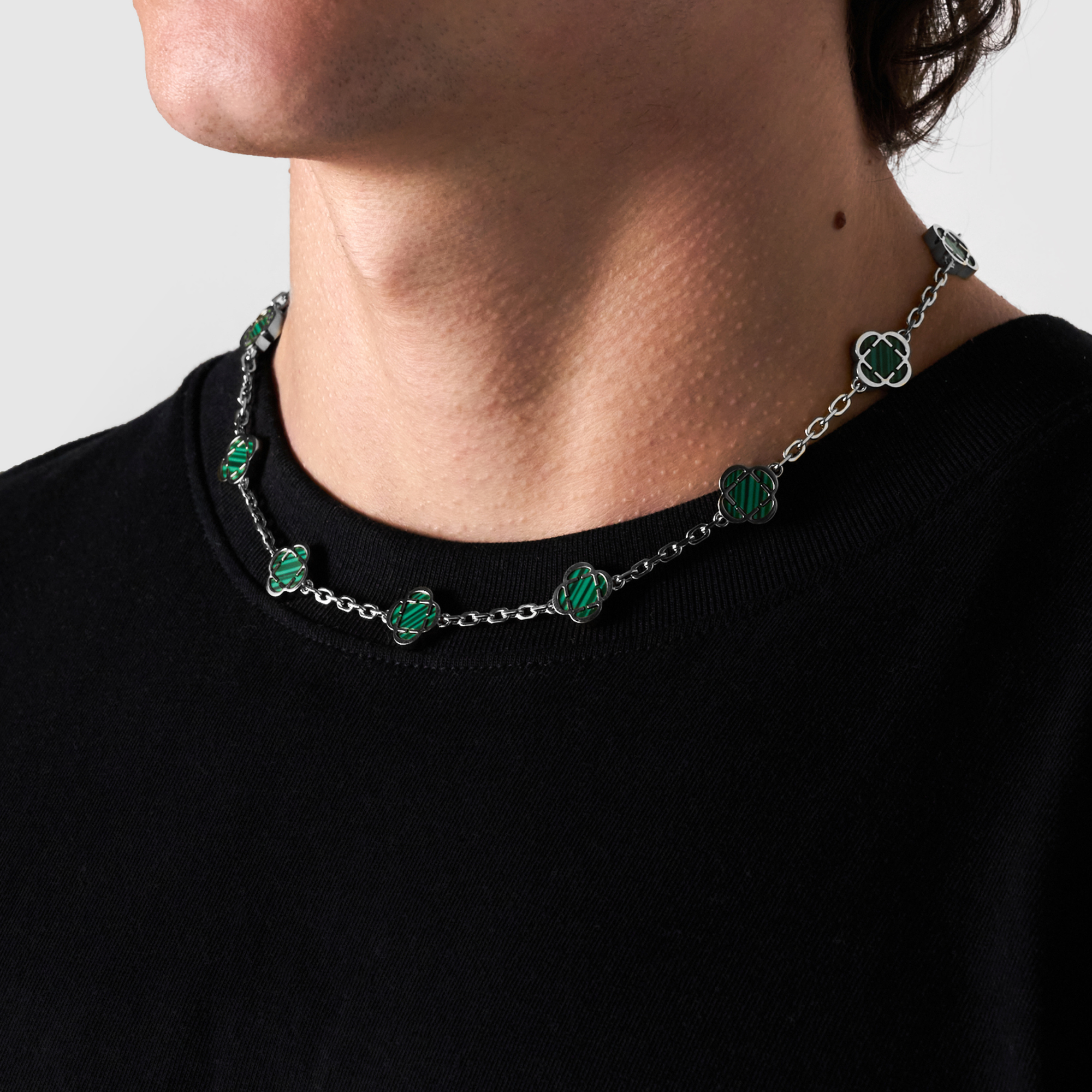 Malachite Clover Stone Necklace (Silver)