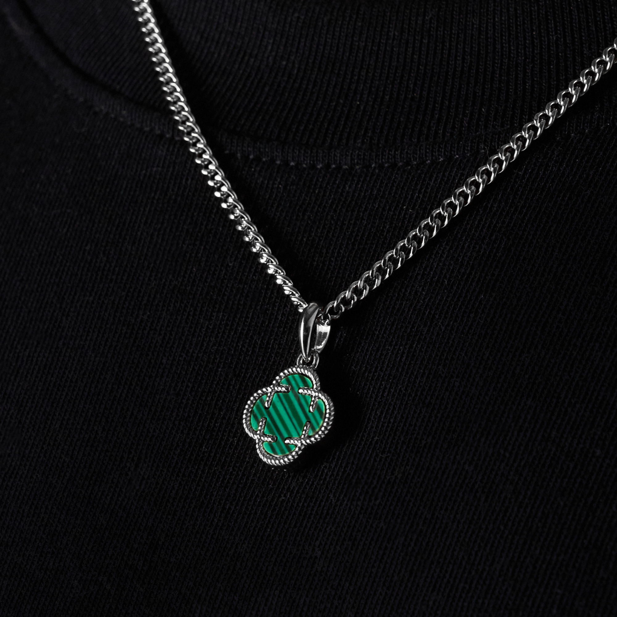 Malachite Clover Stone Pendant (Silver)