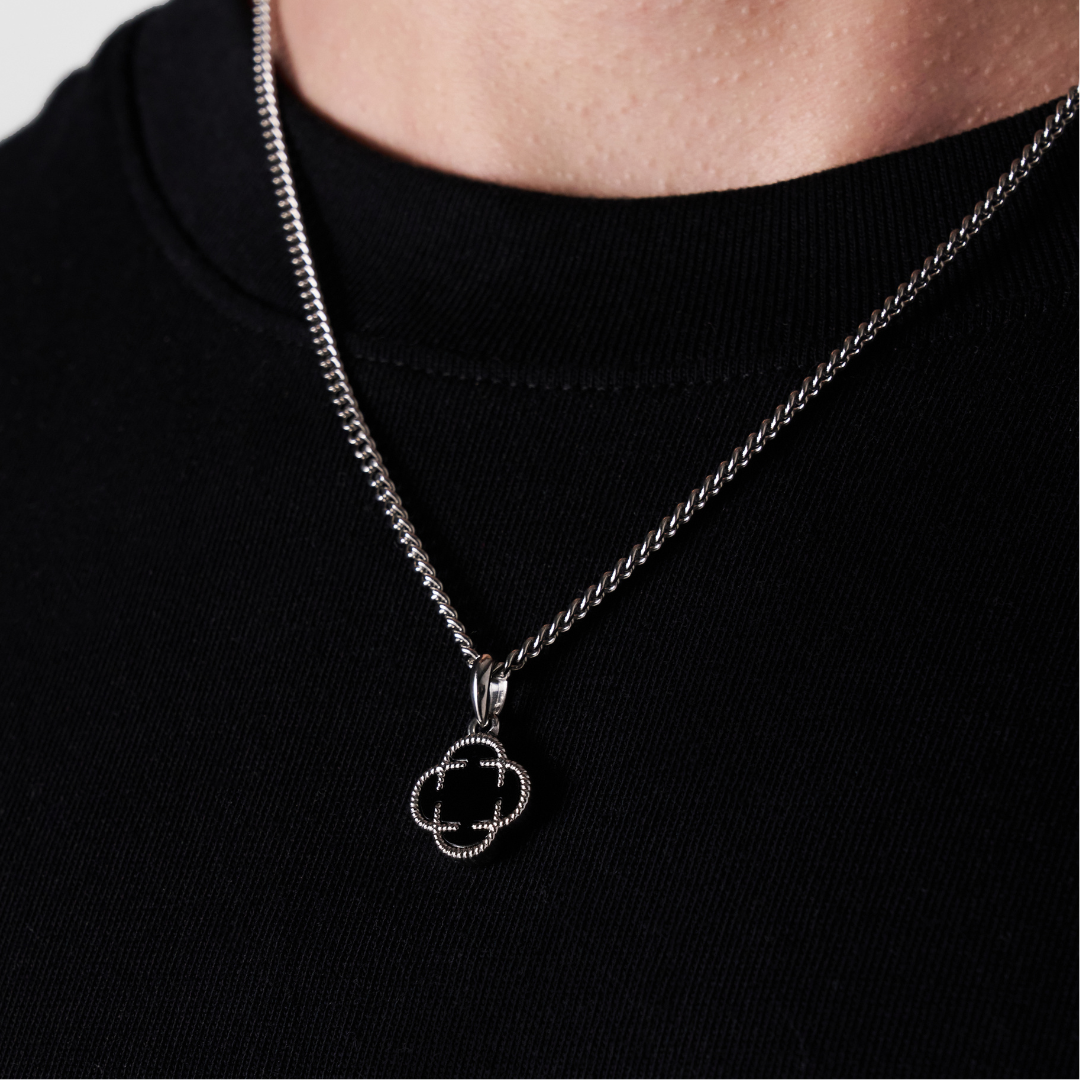 Pendentif en pierre de trèfle en onyx (argent)