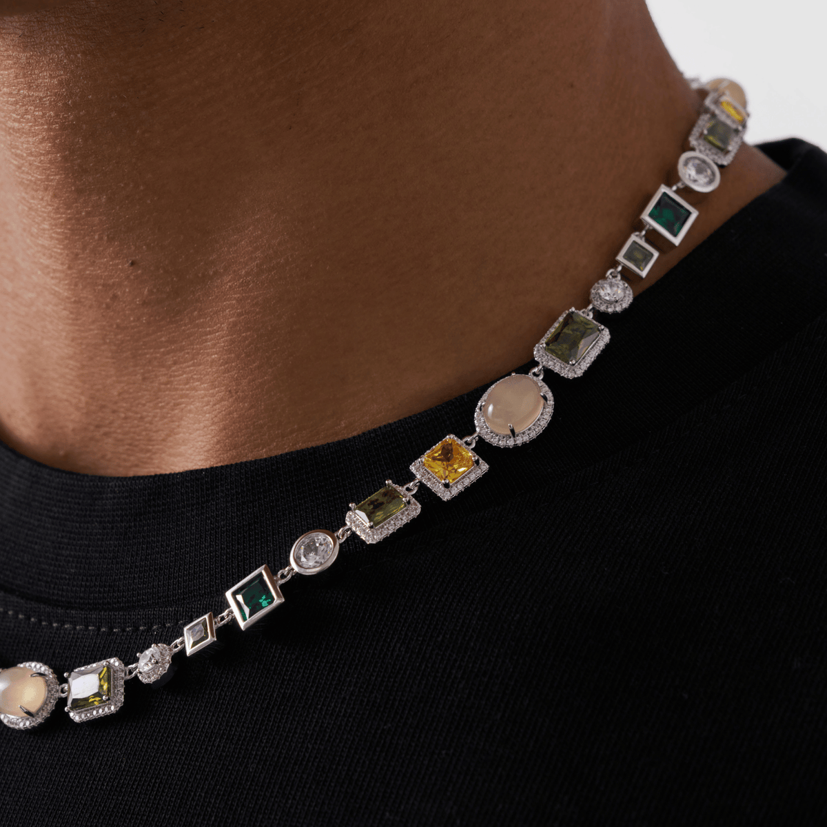 Emerald Gemstone Necklace (Silver)