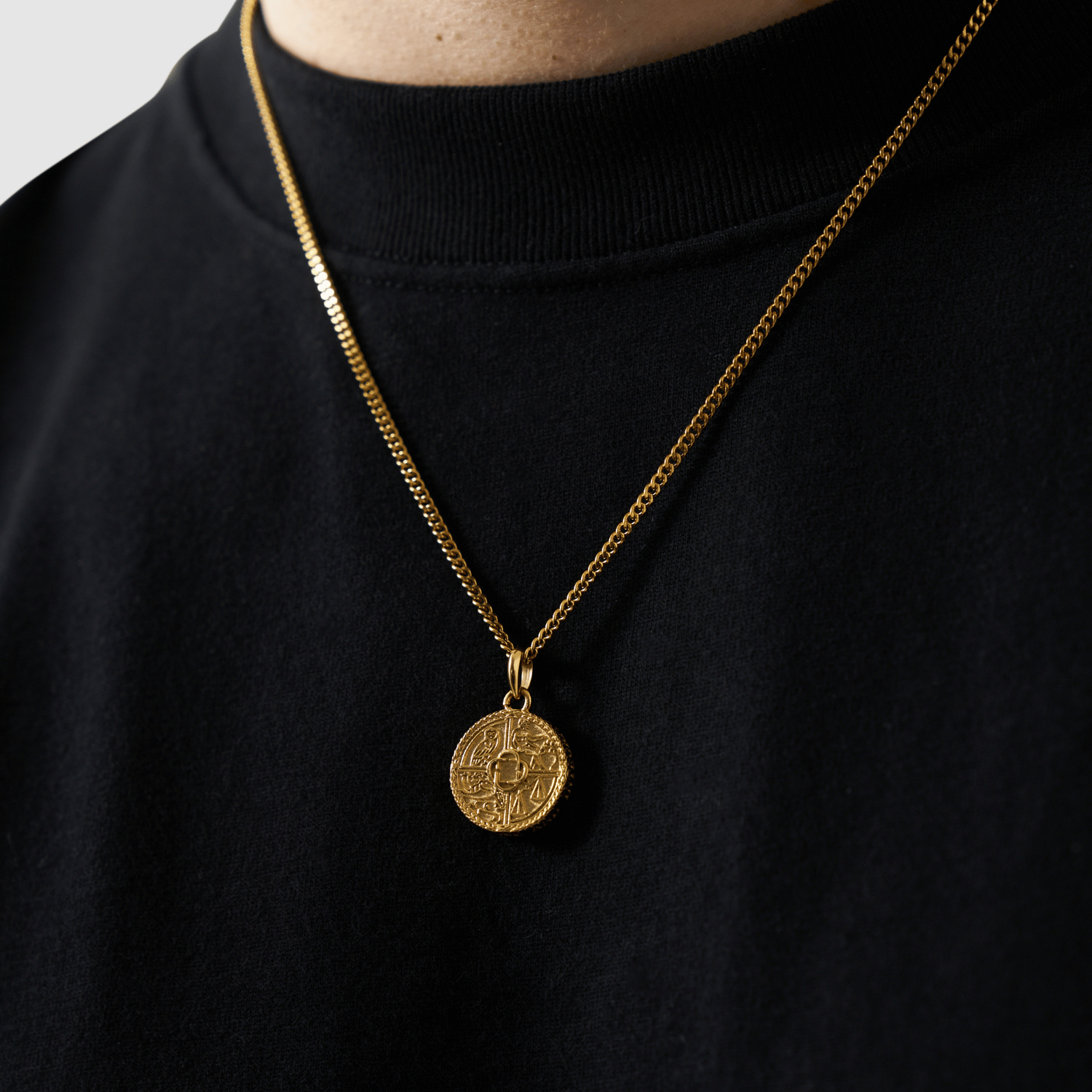 【CRAFTD London】Virtues Pendant ネックレス 2色 Virtues Pendant (Gold)