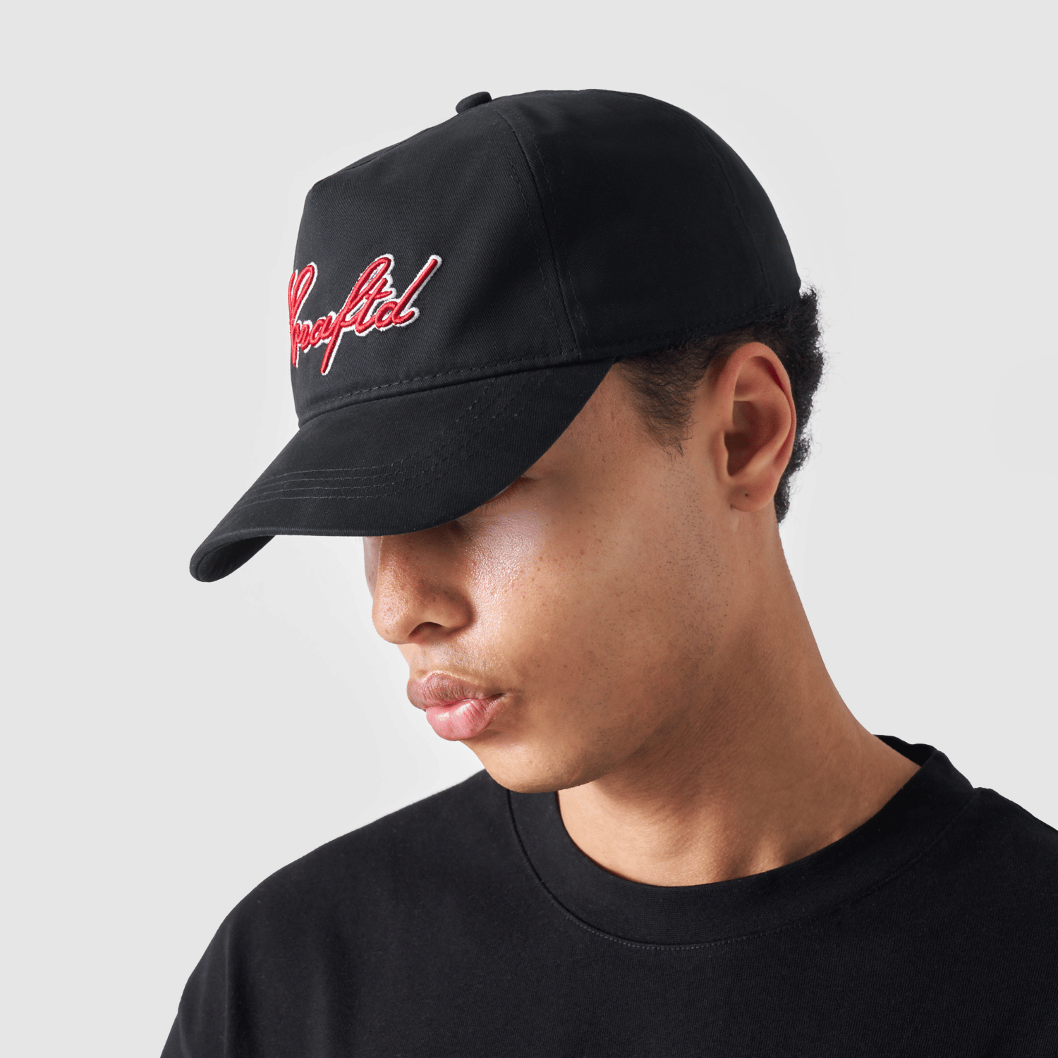 Signature Cap (Black)