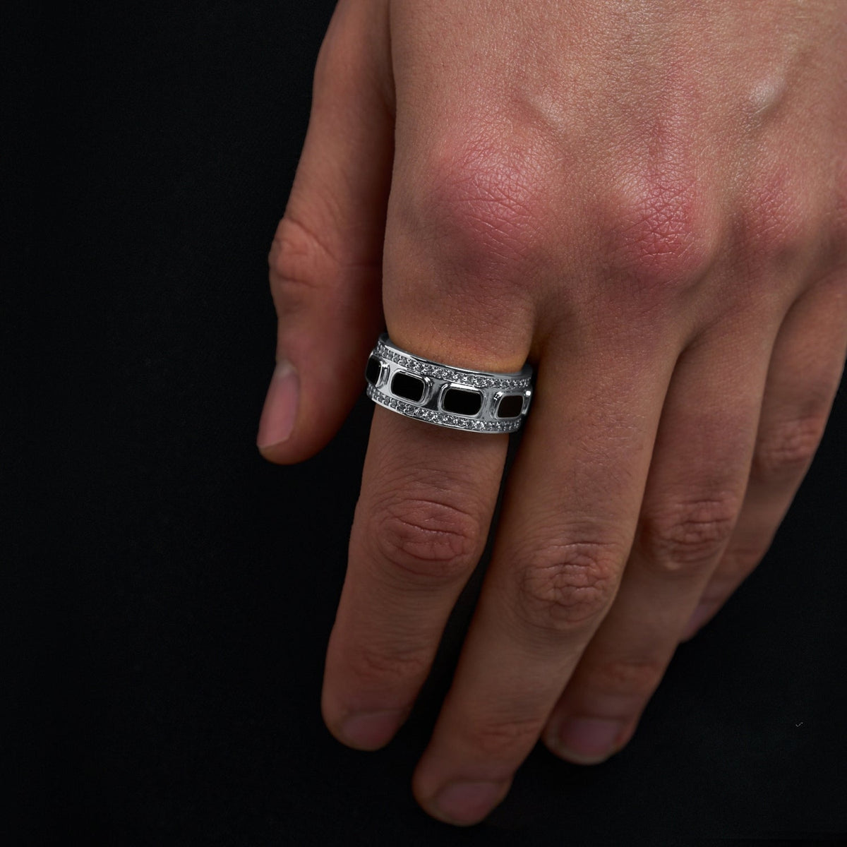 Iced Onyx Band Ring (Silver)