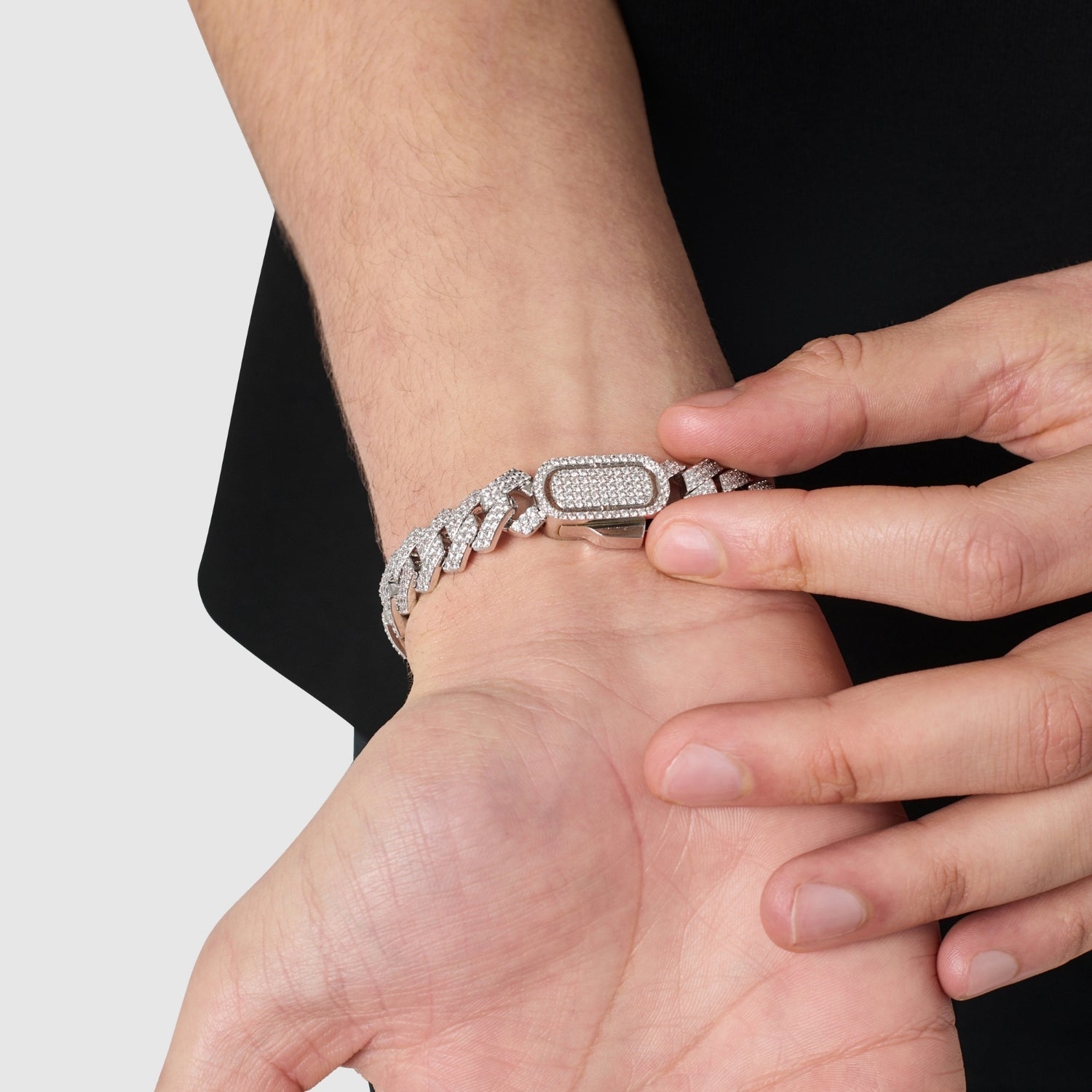 Prong Link Iced Cuban Armband (Silber) 12mm