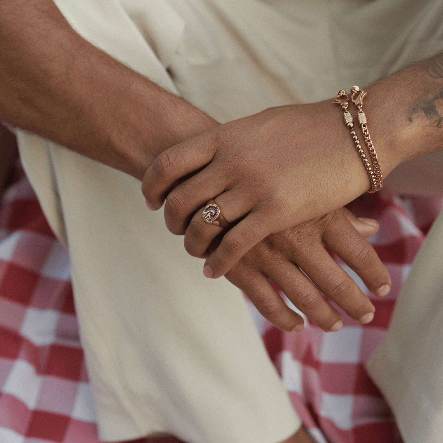 CRAFTDLondon クラフトロンドン 指輪 Enamel Virgin Signet Ring Enamel Virgin Mary Signet Ring (Gold)
