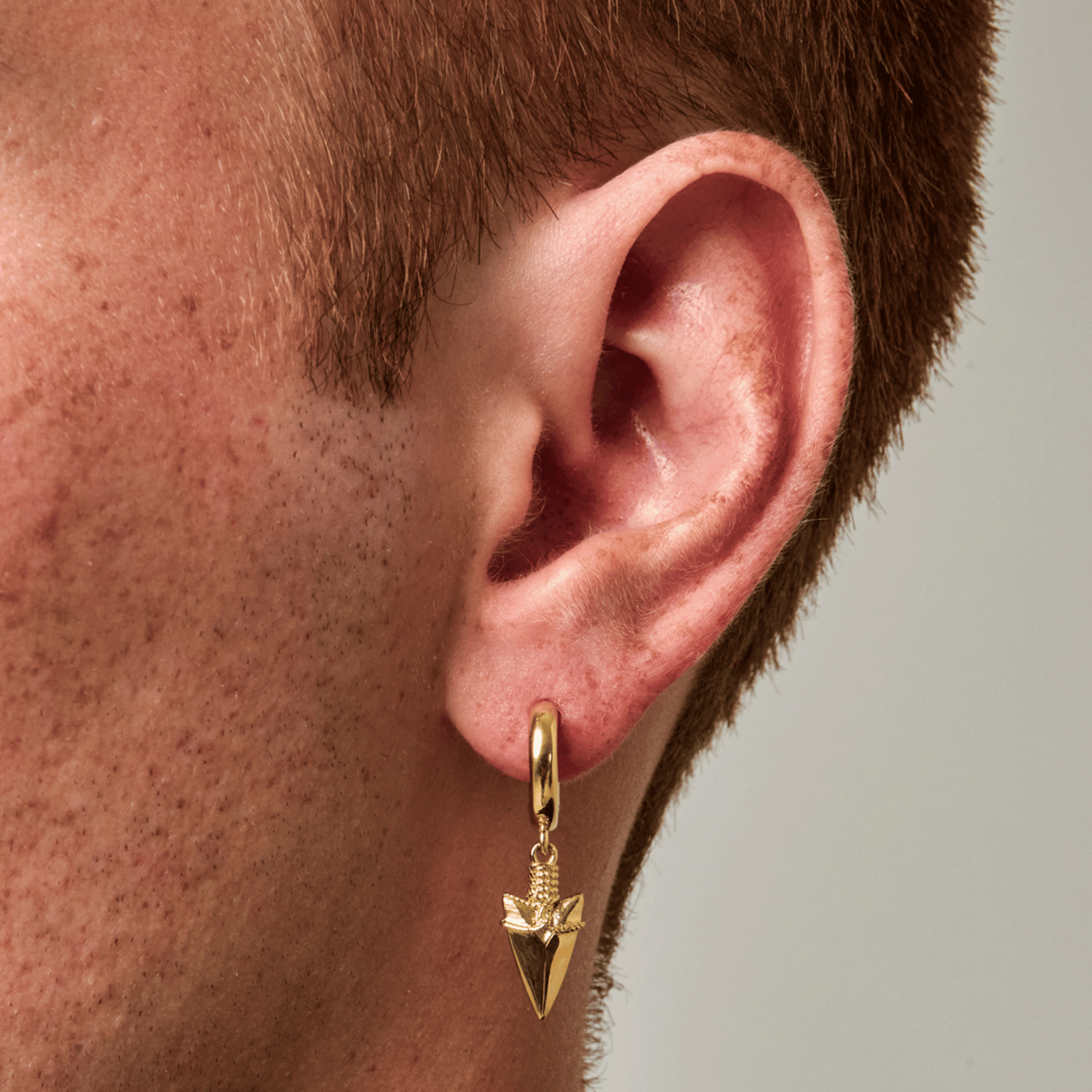 Arrow Earring (Gold)