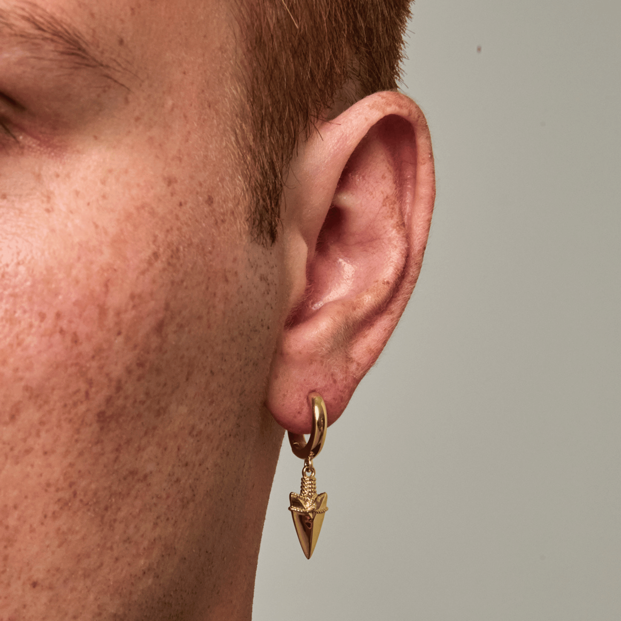 Arrow Earring (Gold)