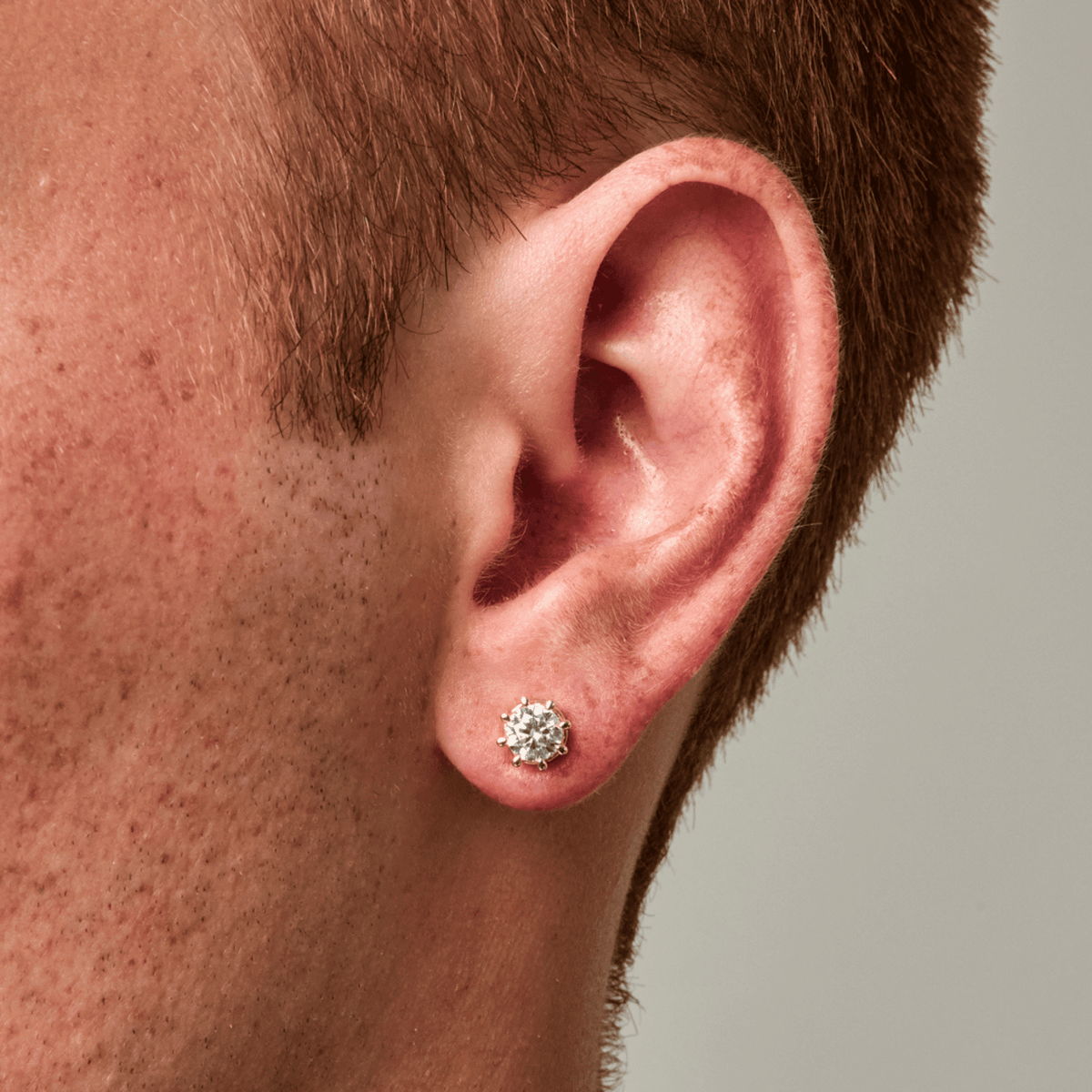 Crown Diamond Stud Earring (Gold)