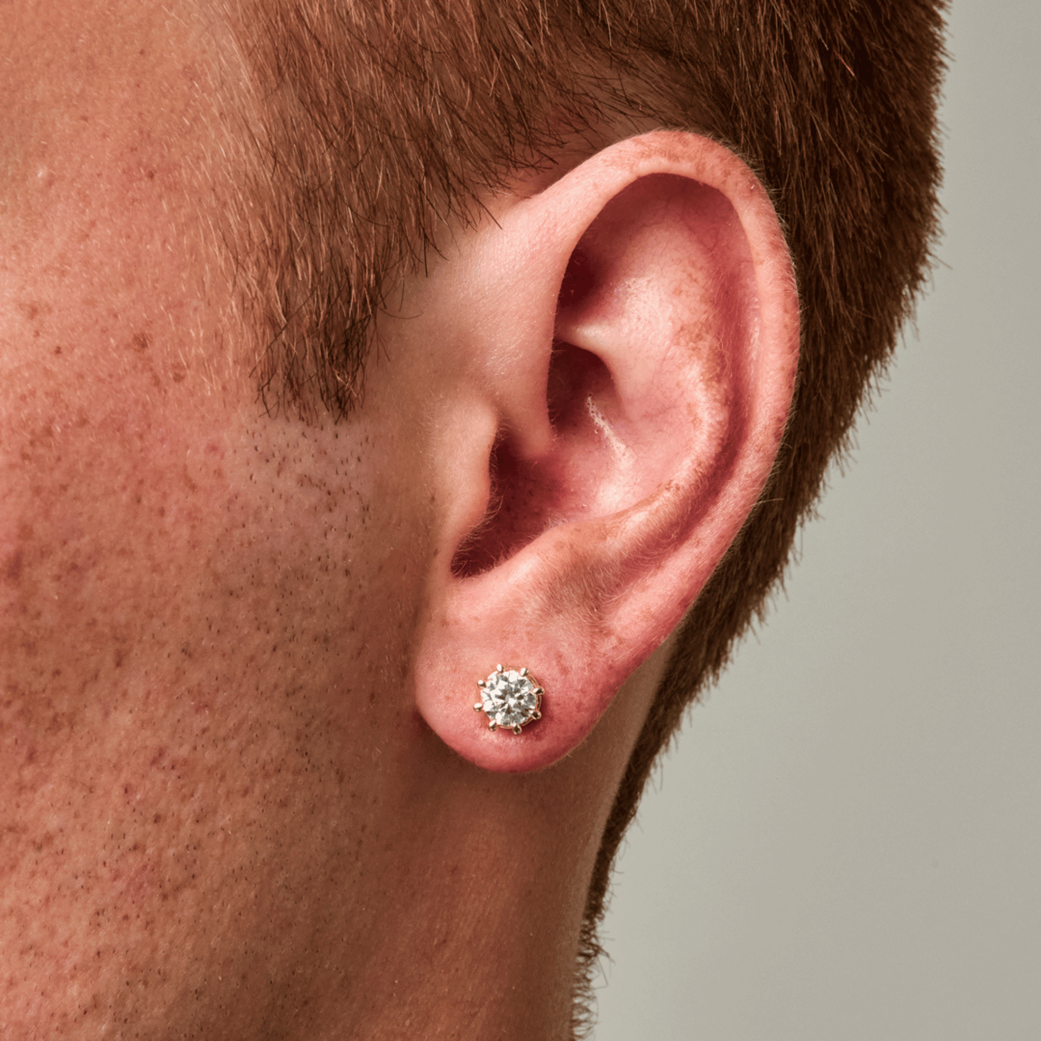 Crown Diamond Stud Earring (Gold)