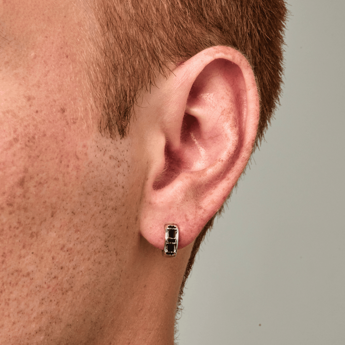 Onyx CD Hoop Earring (Silver)