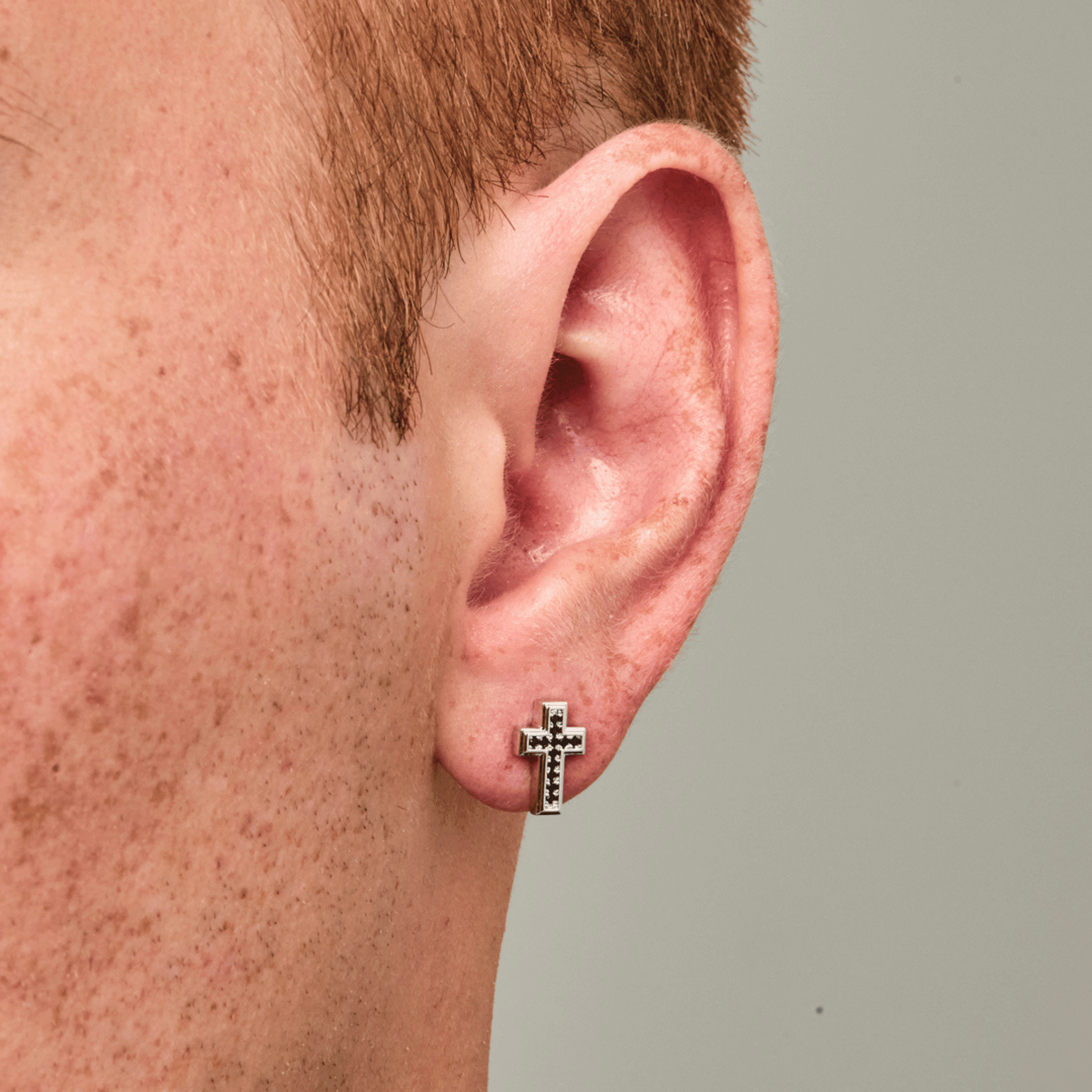 Onyx Cross Stud Earring (Silver)