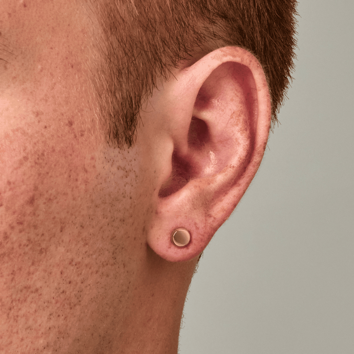 Round Stud Earring (Gold)