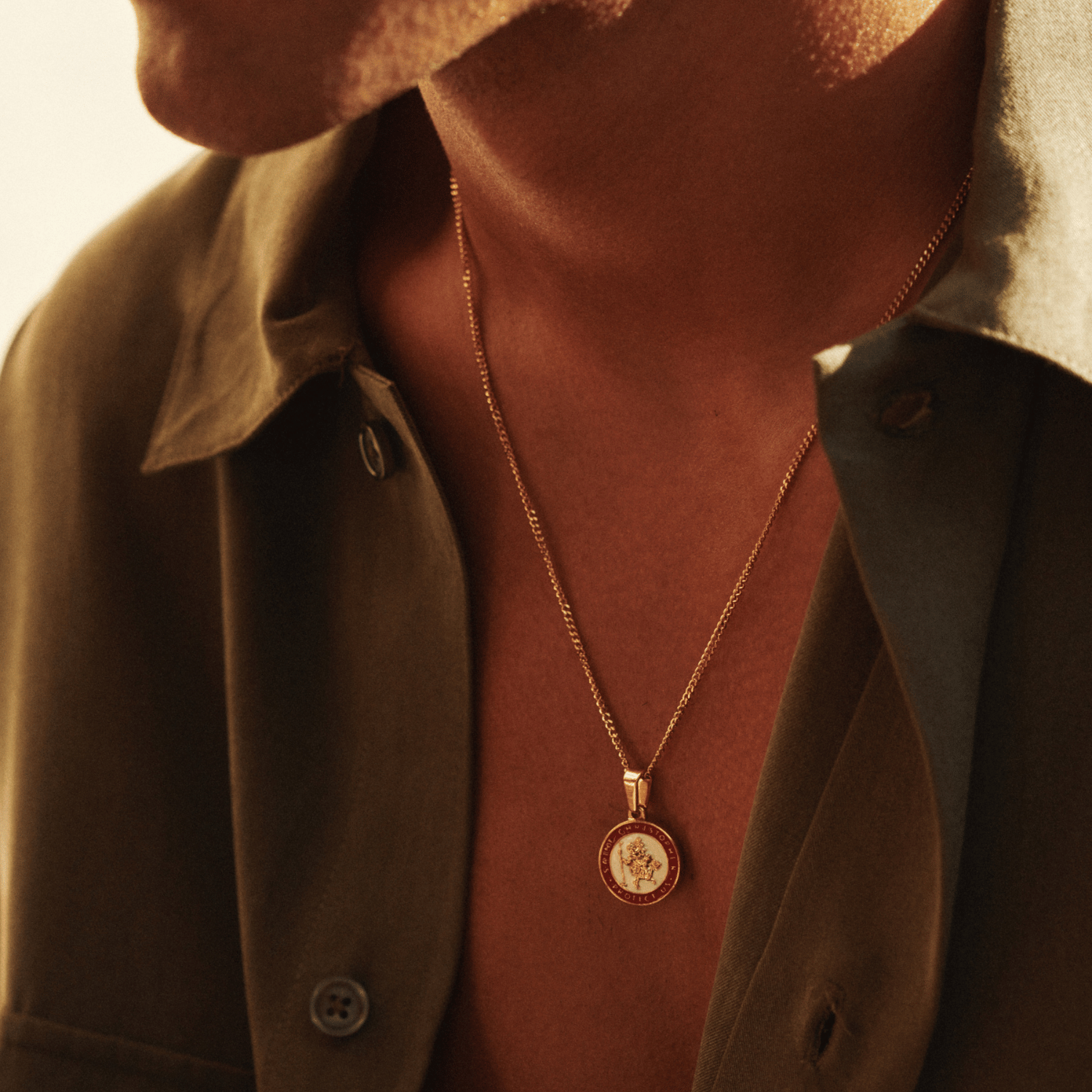送税込【CRAFTD London】Enamel Saint Christopher (2色) 国内発 Enamel Saint Christopher (Gold)