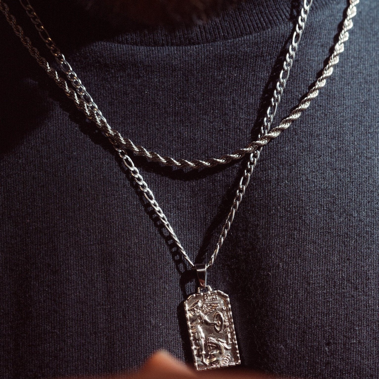 CRAFTD London ネックレス ST. MICHAEL SILVER 316Lステンレス St Michael Necklace | St Michael Pendant Silver | CRAFTD London
