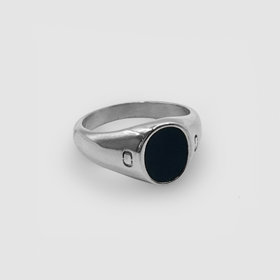 Onyx Oval Stone Signet Ring (Silver)