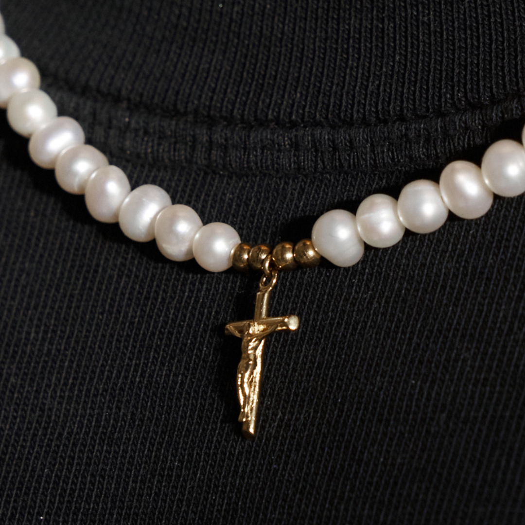 Collier de perles véritables Crucifix (or)